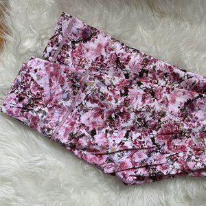 Lululemon High Rise Wunder Under 25"